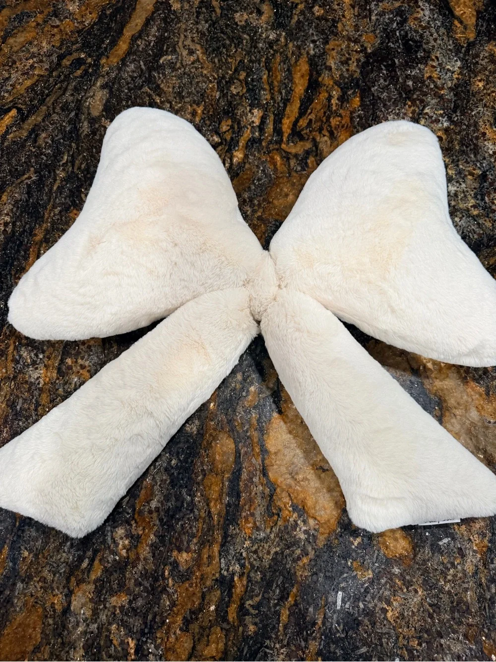 Plush Bow Accent Pillow in Cream - Soft Decorative Home Accent
